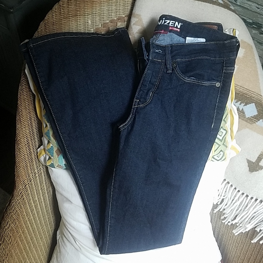 Womens Denizen from Levi's bootcut jeans 4 Long